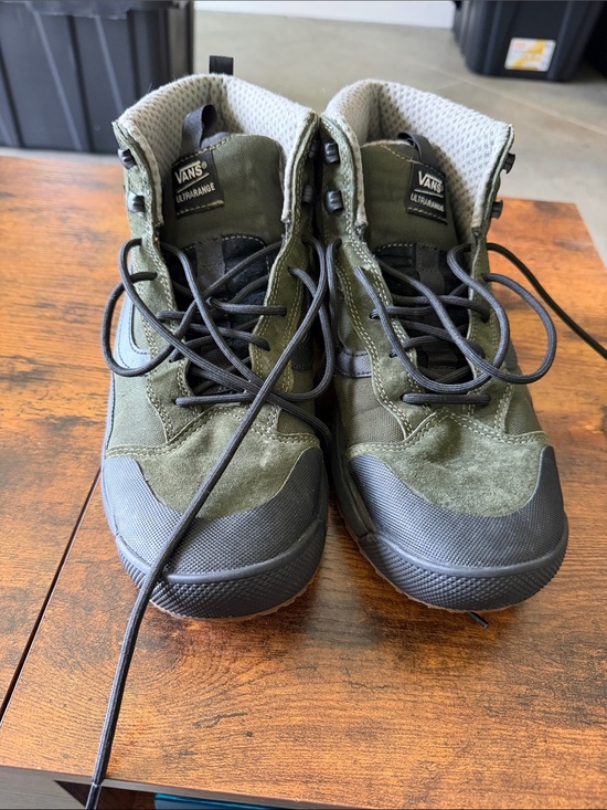 Vans Other - Vans Ultrarange High Top Sneakers in Olive Green and Black